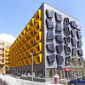 Premier Inn Manchester Bury